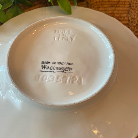 Beautiful Ceramic Fruit Plates 4 Piece Set Made in Italy - Picture 7 of 14